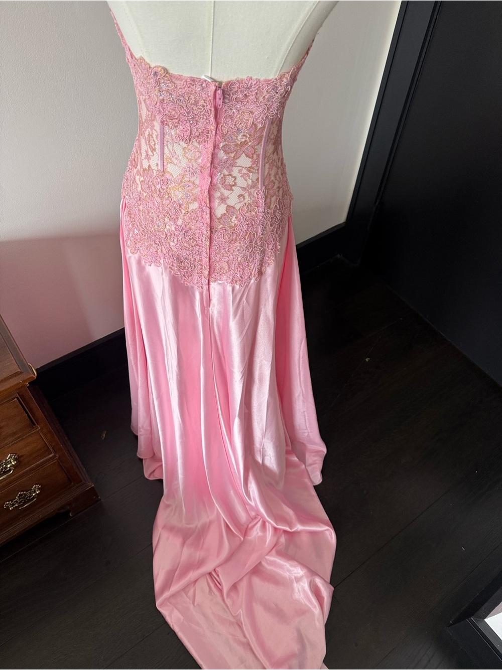 STUNNING PINK PRINCESS DRESS 💓💓 - Picture 14 of 15